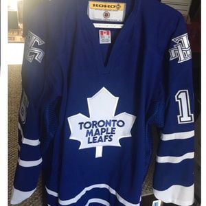 DARCY TUCKER signed TORONTO MAPLE LEAFS JERSEY size XL